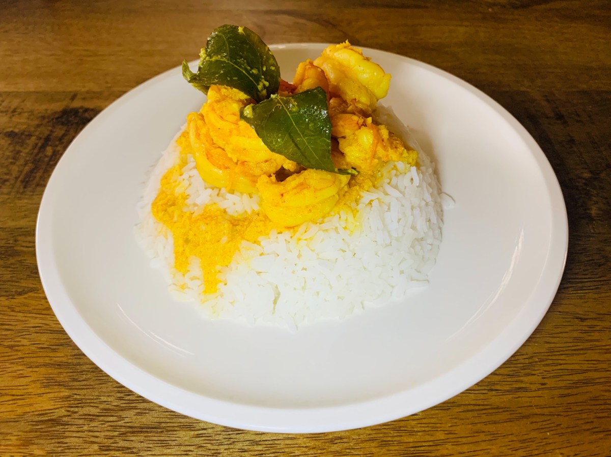 Bhapa Chingudi (Steamed Mustard Shrimp)